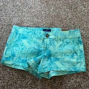 American Eagle Shortie shorts size 4